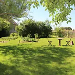Charme Du Xviie Avec Grand Terrain Clos, Dependances Restaurees, Jardin, Garage Ferme Et Equipements Divers - Fr-1-410-157 Dom wakacyjny *