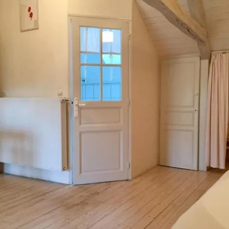 Charme Du Xviie Avec Grand Terrain Clos, Dependances Restaurees, Jardin, Garage Ferme Et Equipements Divers - Fr-1-410-157 בית נופש Berfay