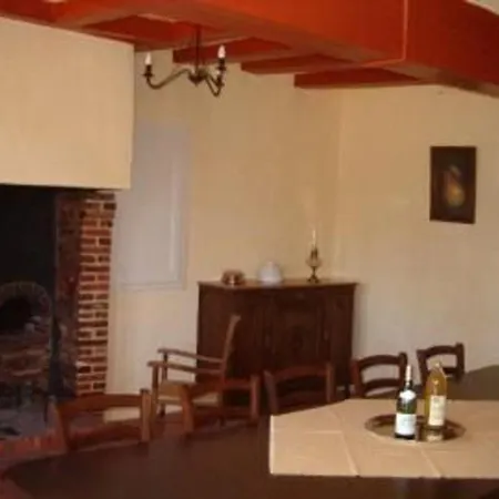 בית נופש Charme Du Xviie Avec Grand Terrain Clos, Dependances Restaurees, Jardin, Garage Ferme Et Equipements Divers - Fr-1-410-157 Berfay