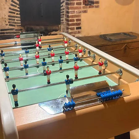 Charme Du Xviie Avec Grand Terrain Clos, Dépendances Restaurées, Jardin, Garage Fermé Et équipements Divers - Fr-1-410-157 Сasa de vacaciones *