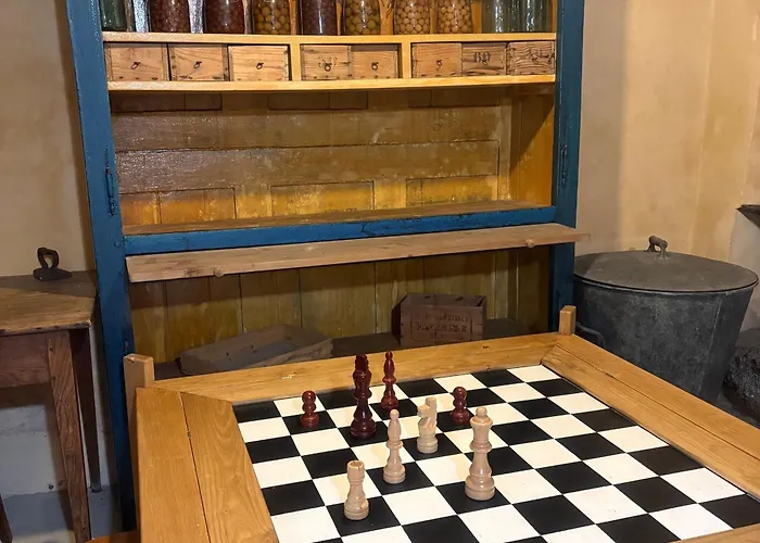 Charme Du Xviie Avec Grand Terrain Clos, Dépendances Restaurées, Jardin, Garage Fermé Et équipements Divers - Fr-1-410-157 Сasa de vacaciones Berfay